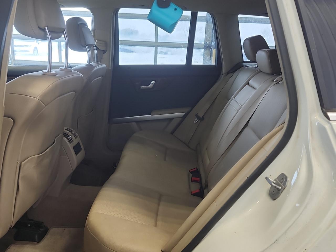 2010 Mercedes-Benz GLK-Class GLK350 Photo