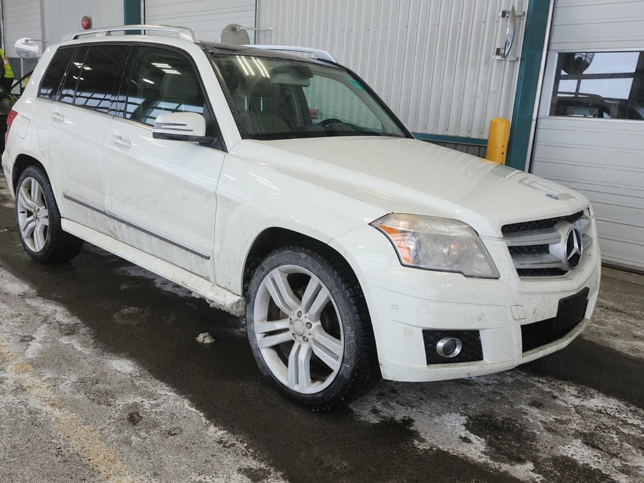 2010 Mercedes-Benz GLK-Class GLK350 Photo