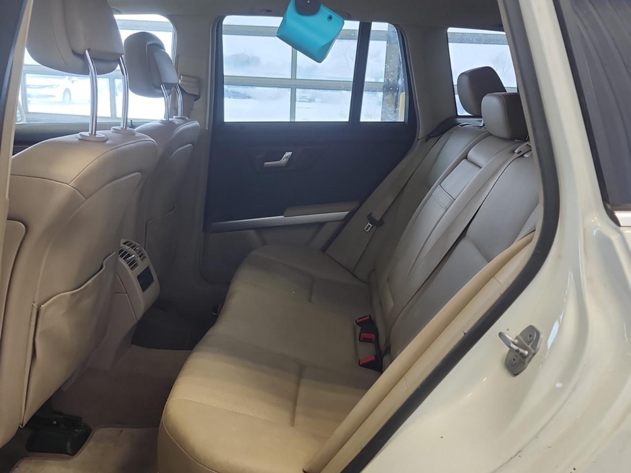 2010 Mercedes-Benz GLK-Class GLK350 Photo
