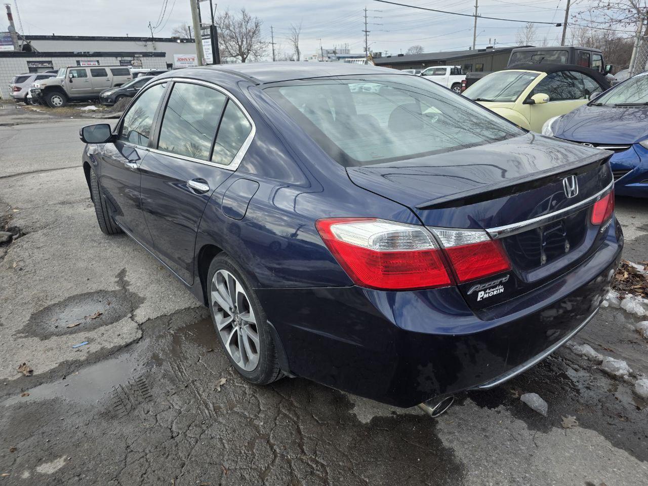 2015 Honda Accord Sport Photo2