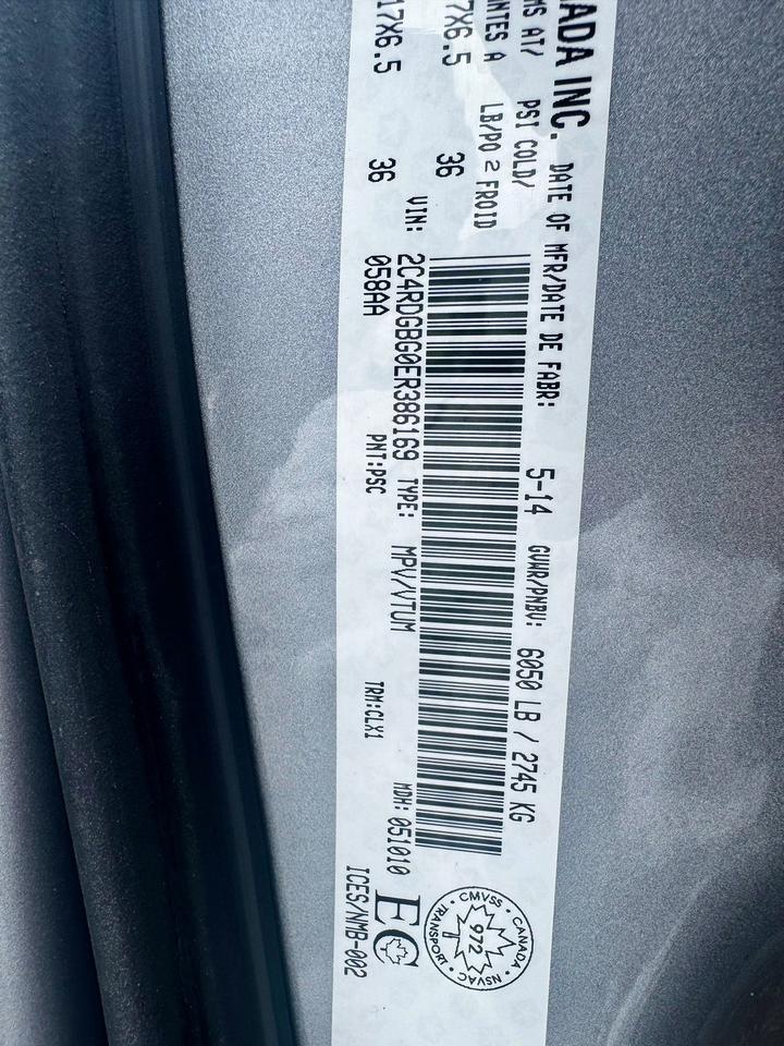 2014 Dodge Grand Caravan SE Photo