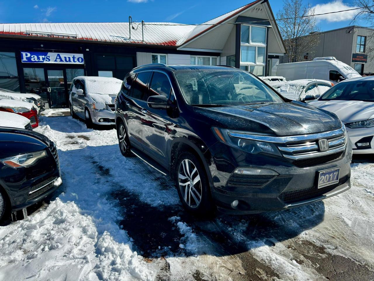 2017 Honda Pilot Touring Photo