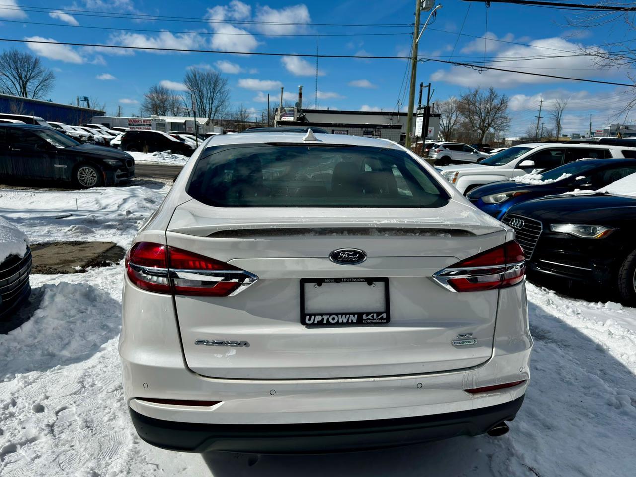 2020 Ford Fusion SE Photo