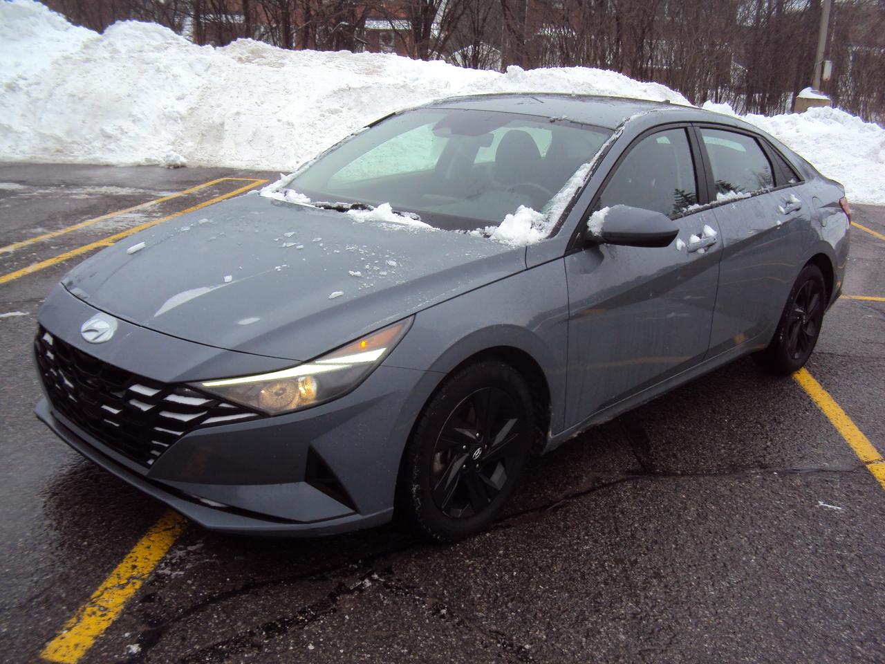 2021 Hyundai Elantra Preferred Photo