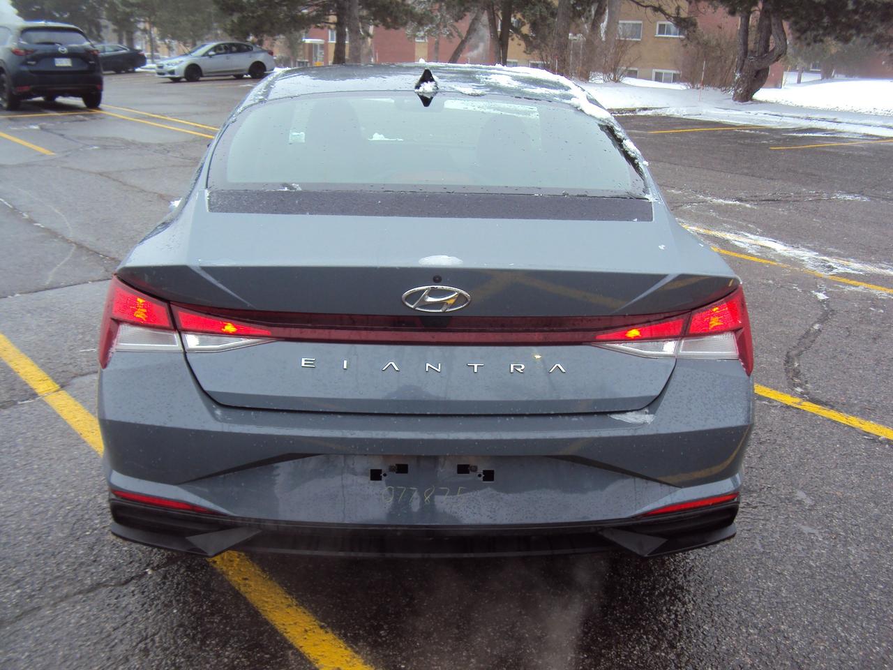 2021 Hyundai Elantra Preferred Photo