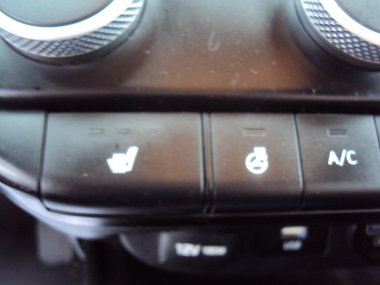 2021 Hyundai Elantra Preferred Photo