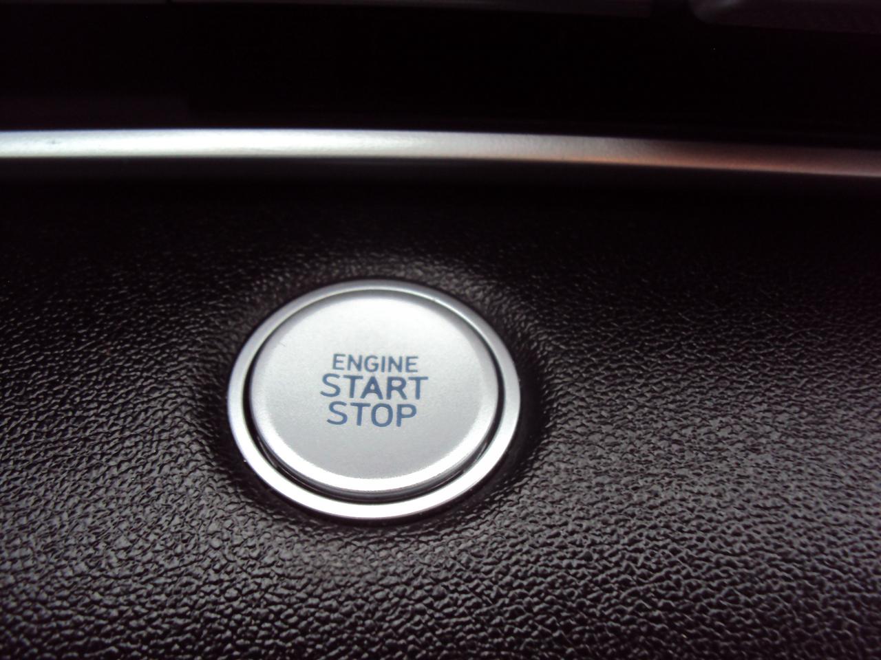 2021 Hyundai Elantra Preferred Photo