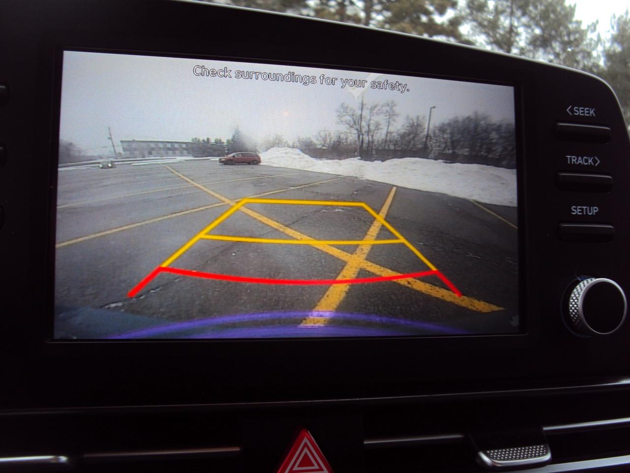 2021 Hyundai Elantra Preferred Photo