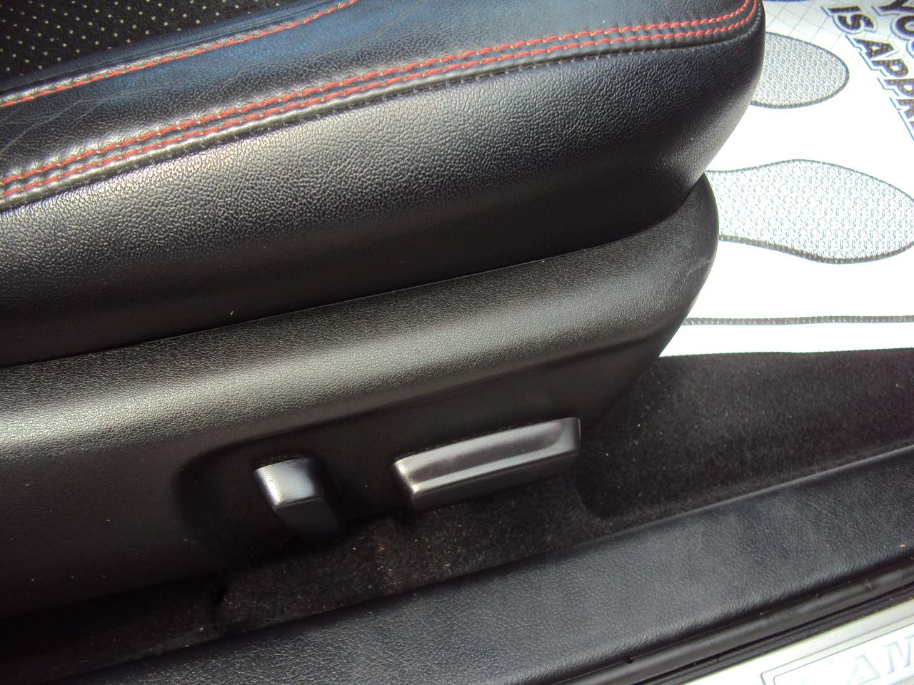 2016 Toyota Camry XSE Photo