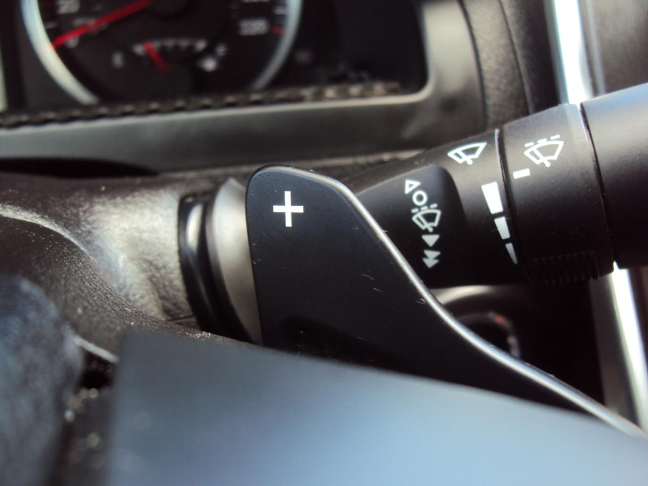 2016 Toyota Camry XSE Photo