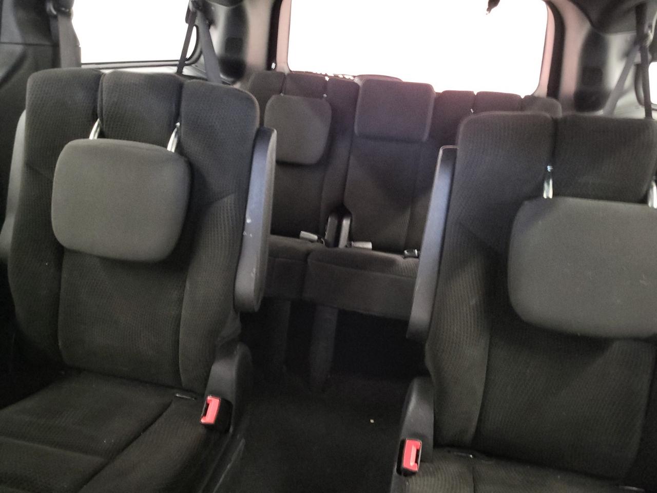 2017 Dodge Grand Caravan SXT Photo