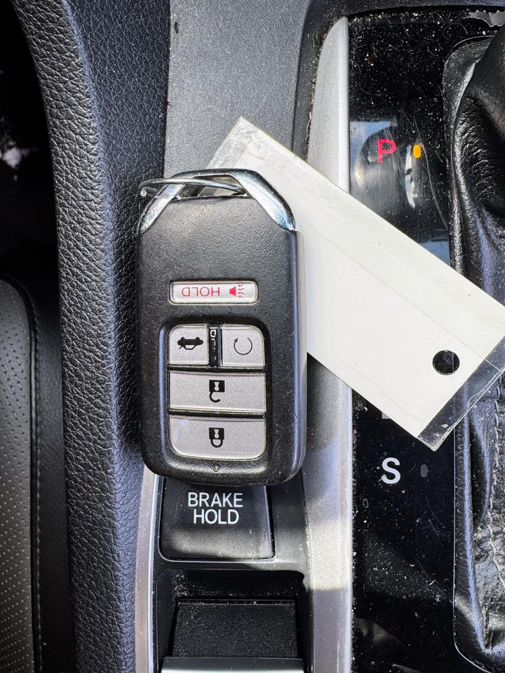 2017 Honda Civic Touring Photo