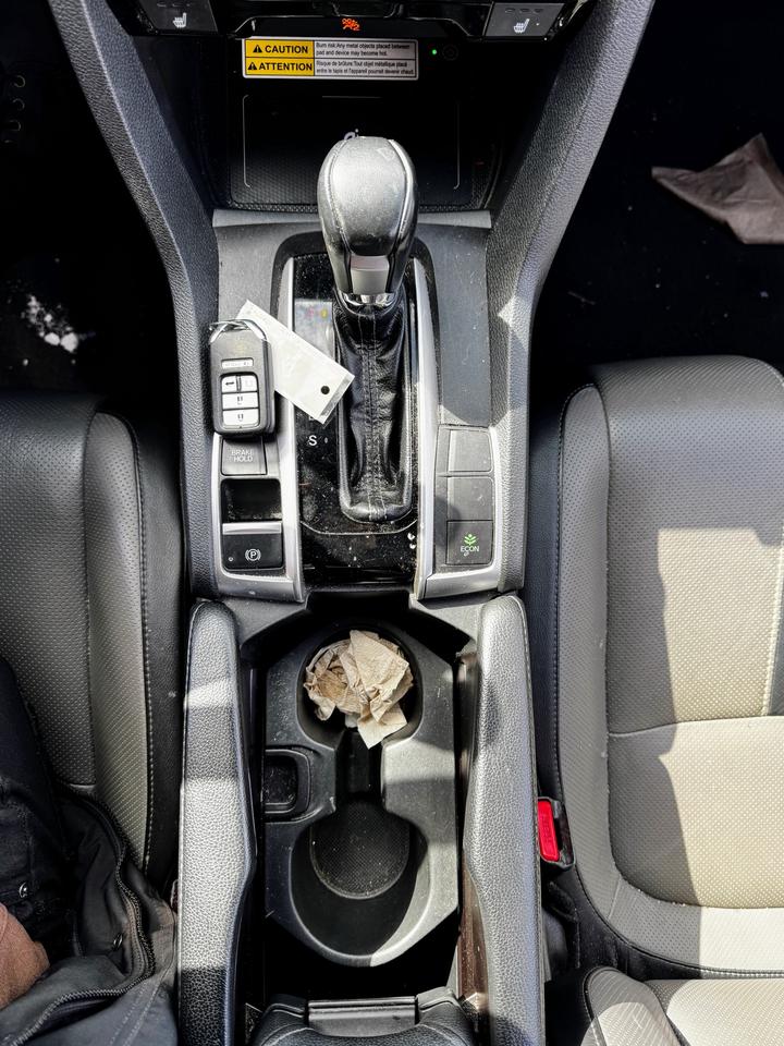 2017 Honda Civic Touring Photo