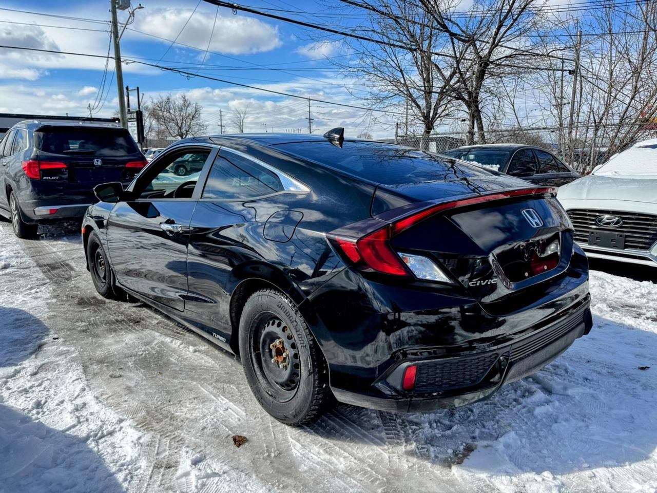 2017 Honda Civic Touring Photo4