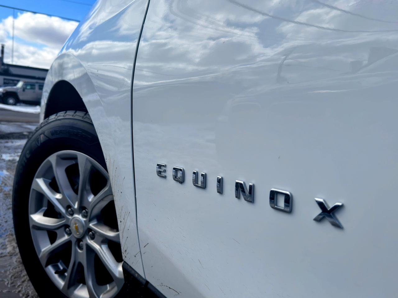 2021 Chevrolet Equinox LS Photo4