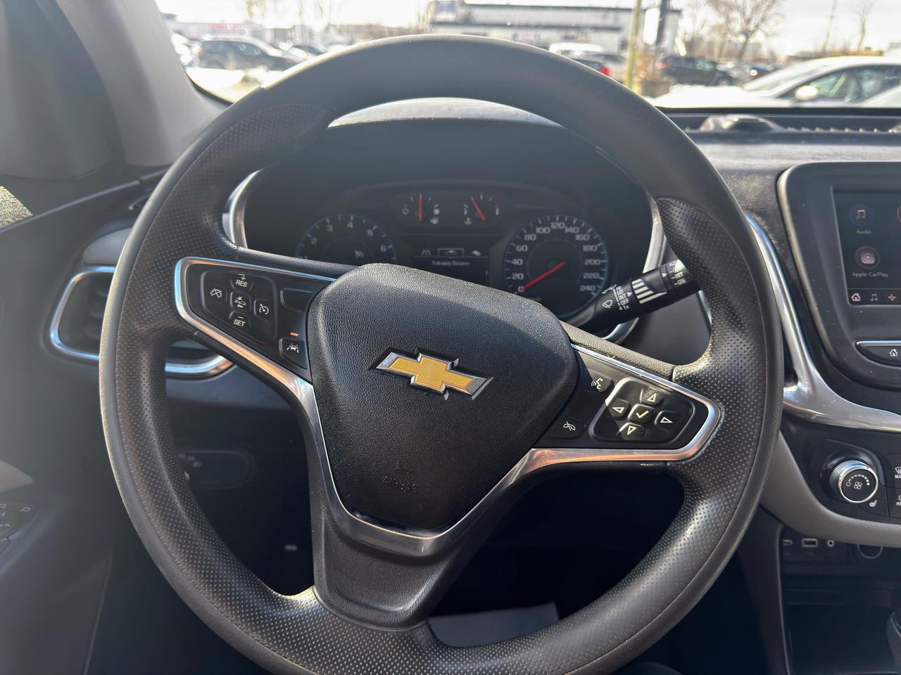 2021 Chevrolet Equinox LS Photo