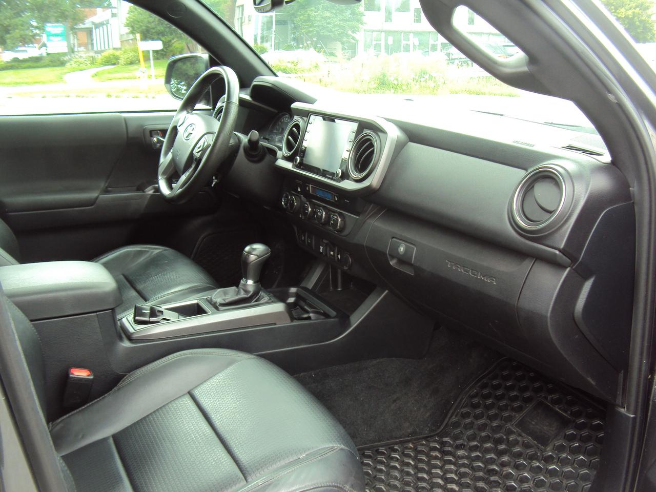 2020 Toyota Tacoma TRD SPORT PREMIUM Photo