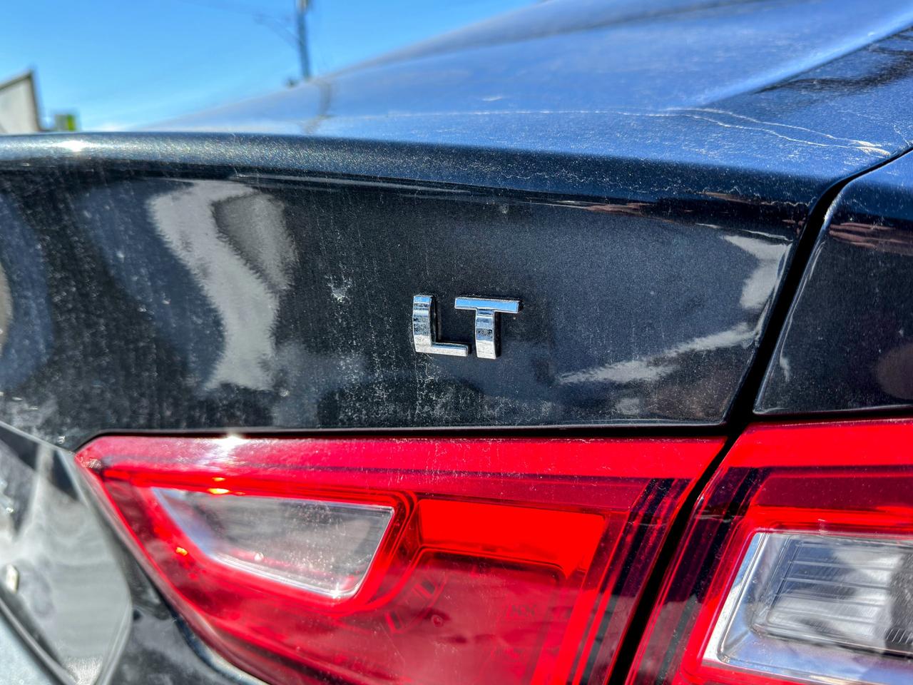 2017 Chevrolet Malibu LT Photo