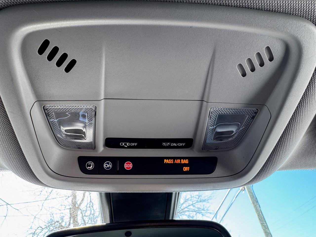 2017 Chevrolet Malibu LT Photo