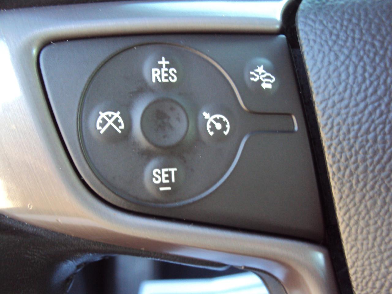 2020 GMC Acadia AT4 Photo