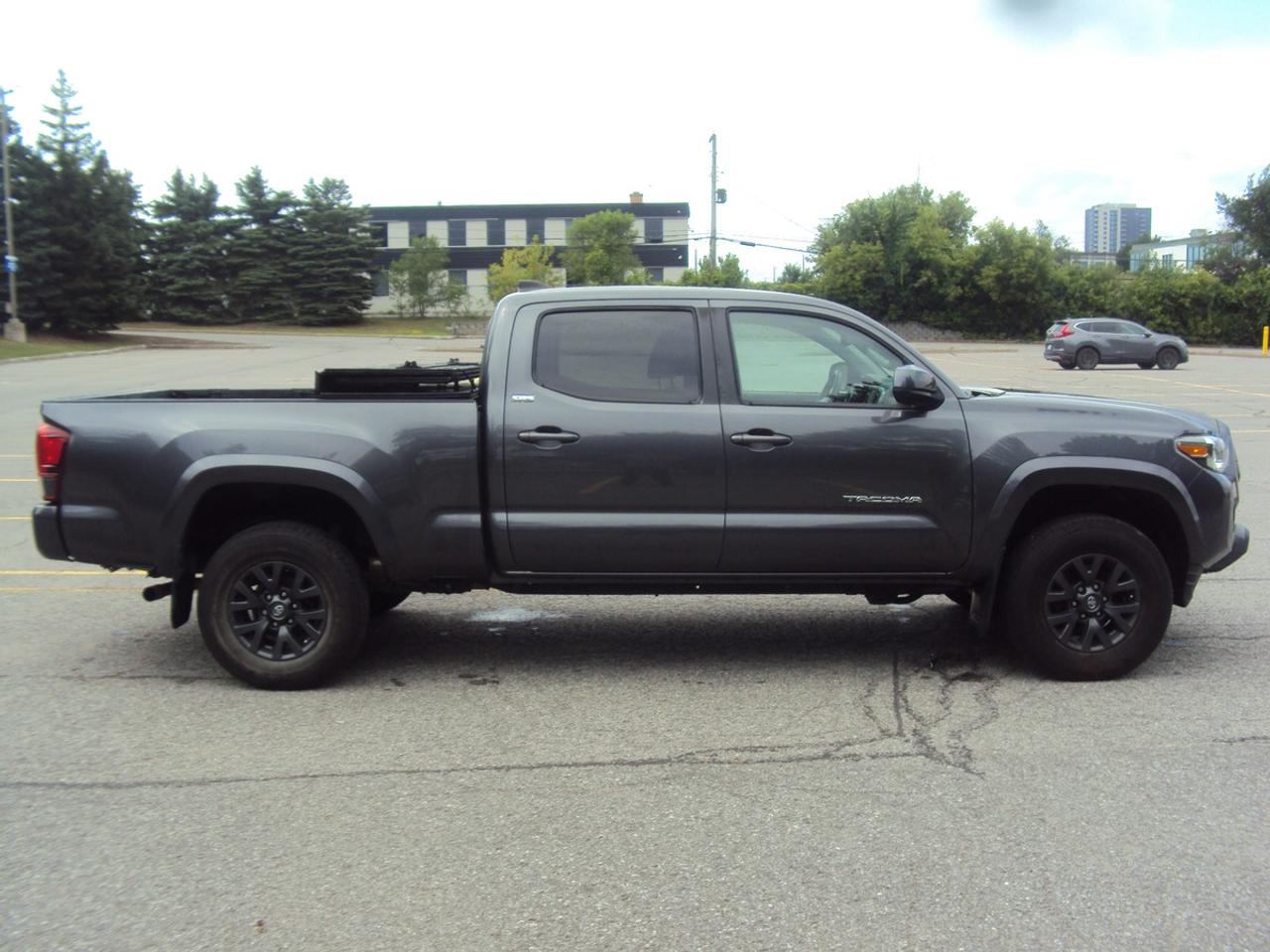 2022 Toyota Tacoma SR5 Super Photo