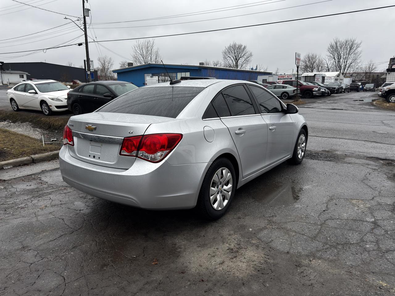 2016 Chevrolet Cruze Limited 1LT Photo