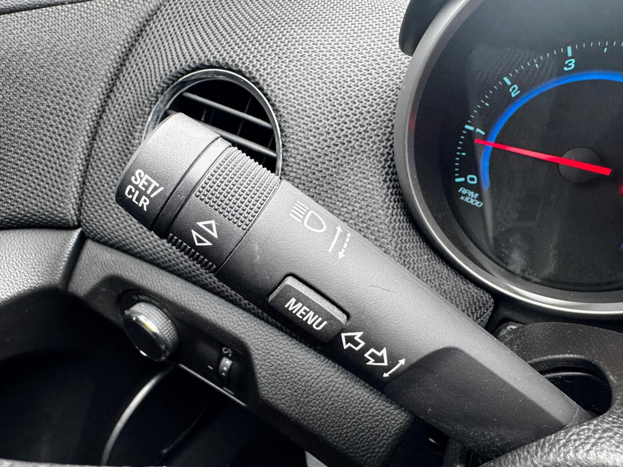 2016 Chevrolet Cruze Limited 1LT Photo