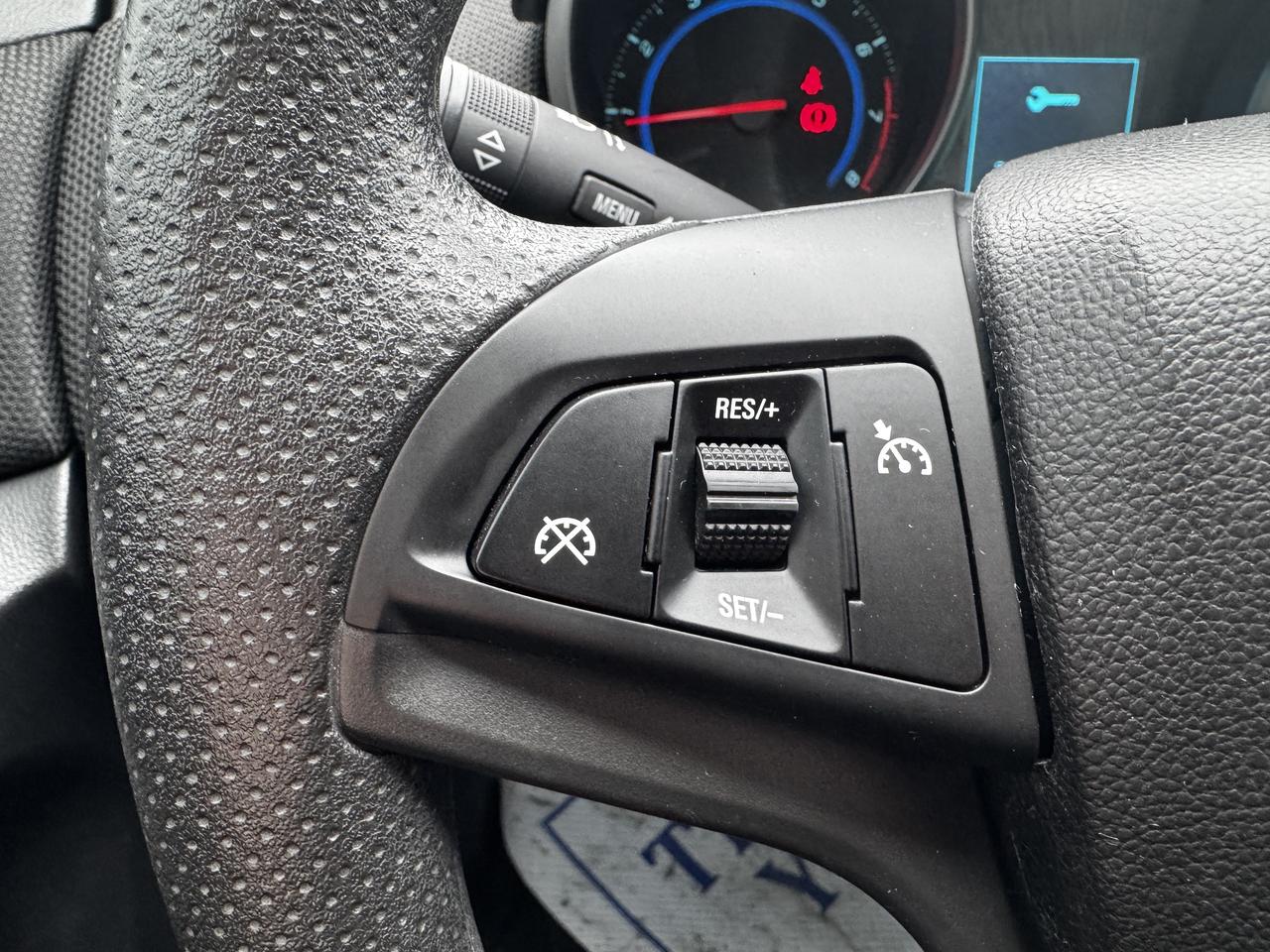 2016 Chevrolet Cruze Limited 1LT Photo
