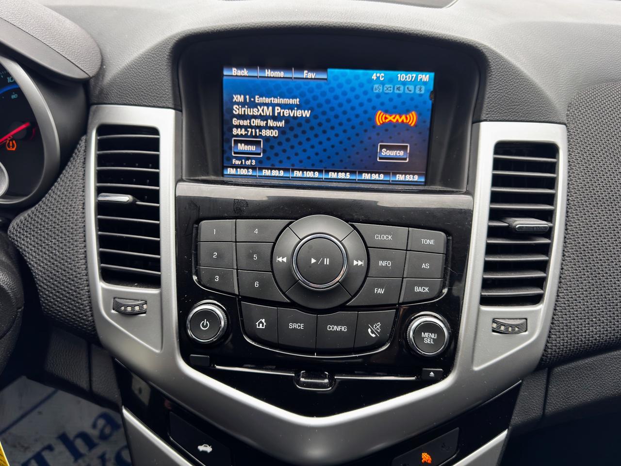 2016 Chevrolet Cruze Limited 1LT Photo