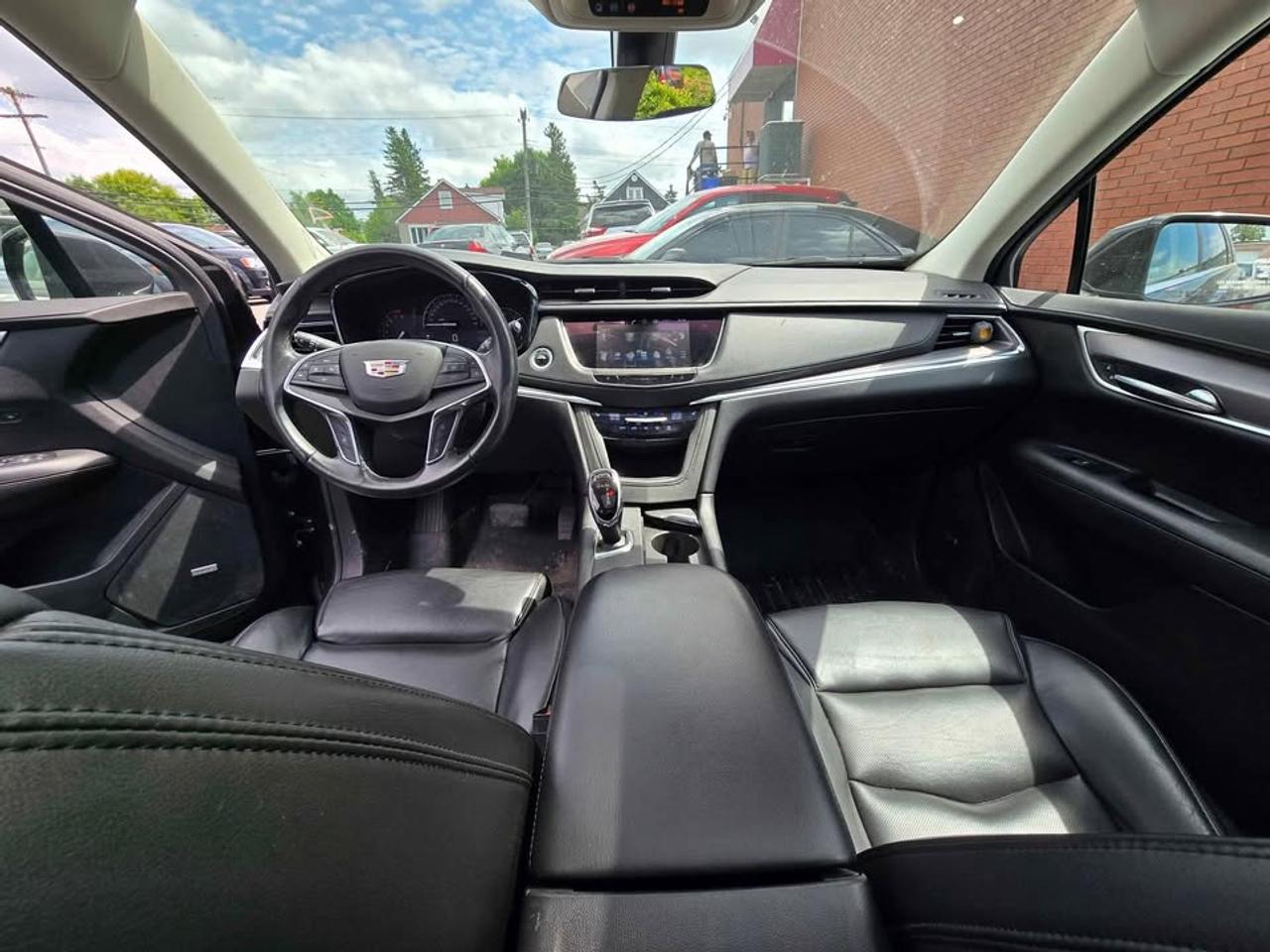 2017 Cadillac XT5 Luxury Photo