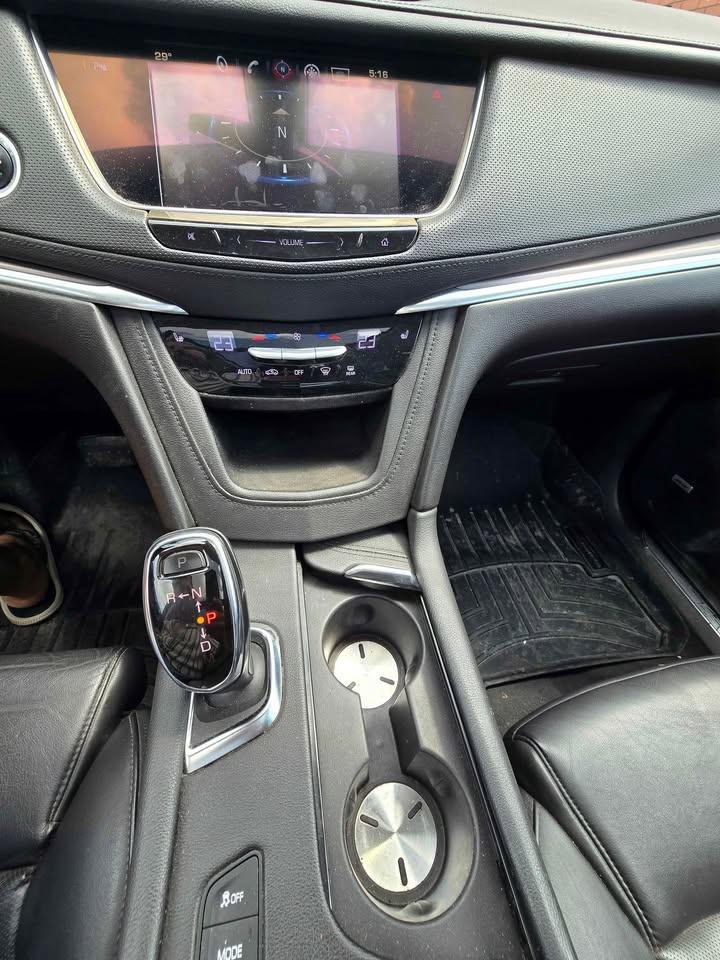 2017 Cadillac XT5 Luxury Photo
