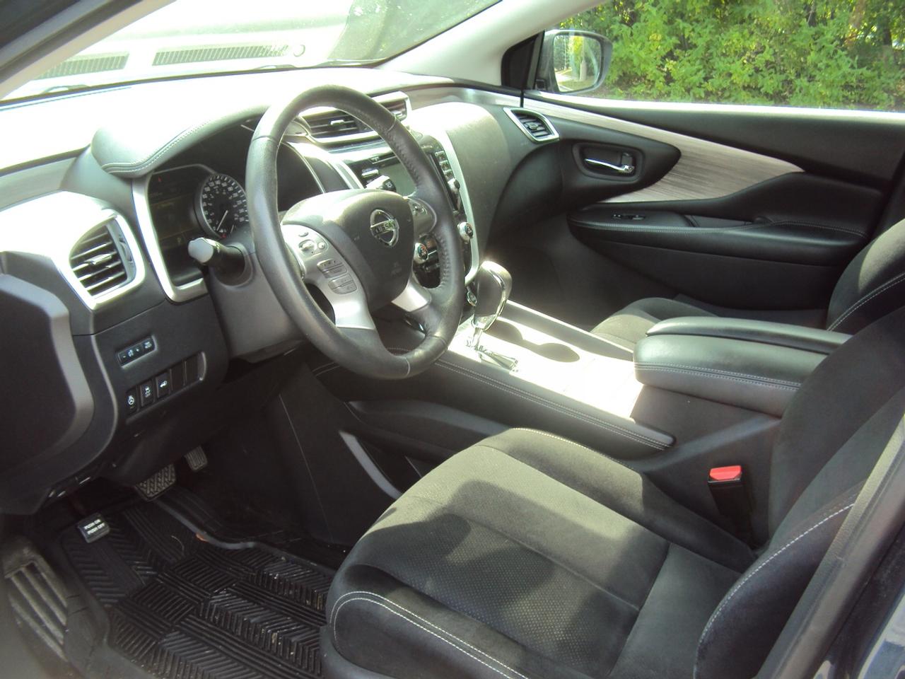 2017 Nissan Murano SV Photo