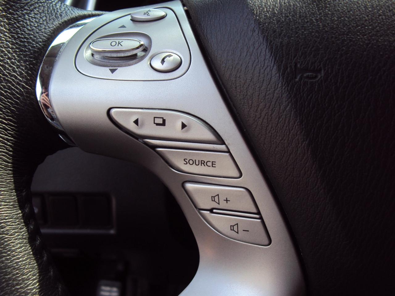 2017 Nissan Murano SV Photo
