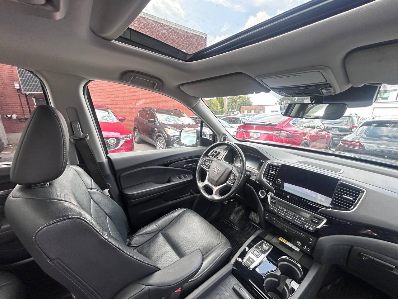 2021 Honda Pilot Touring Photo