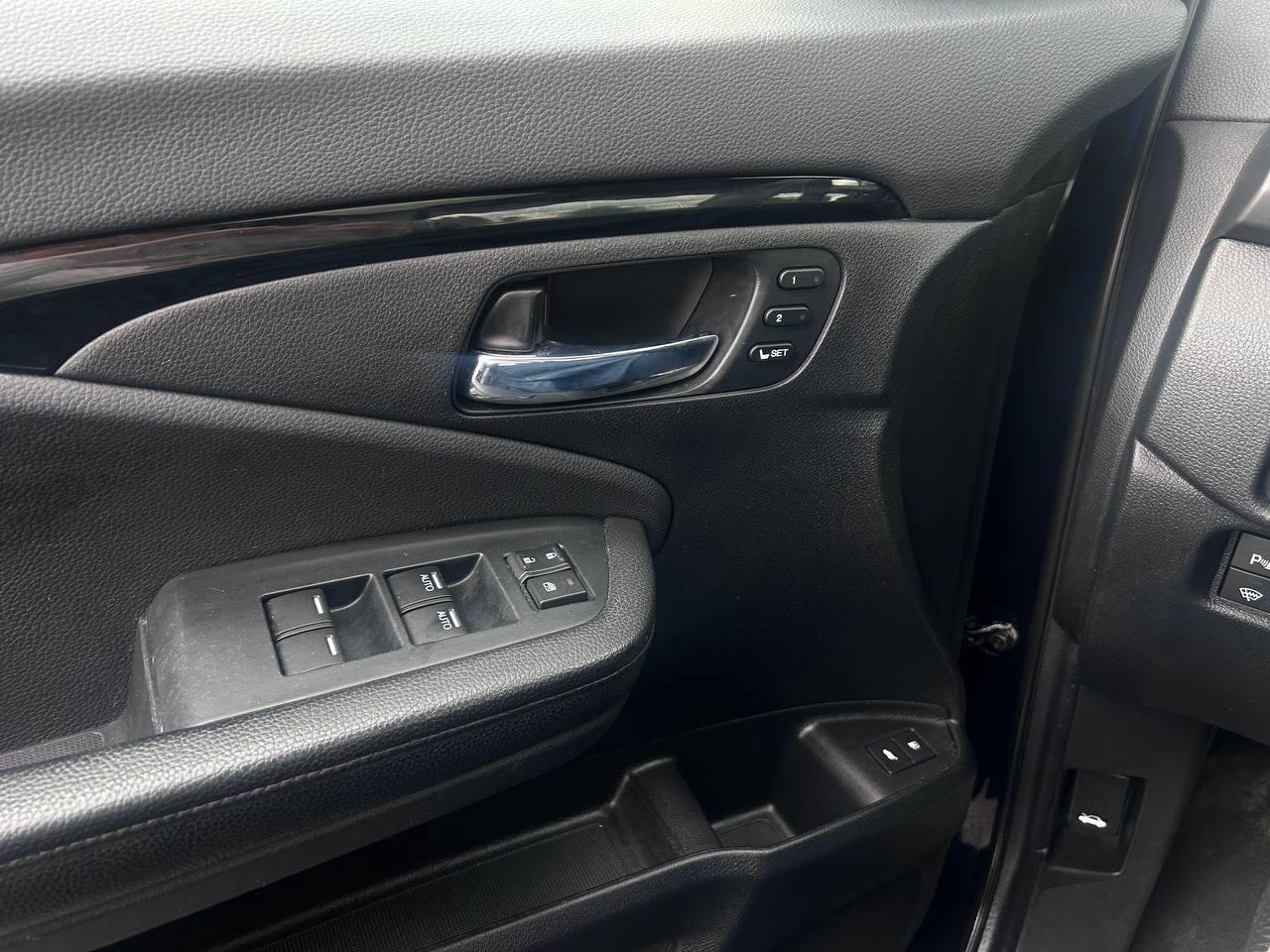 2021 Honda Pilot Touring Photo