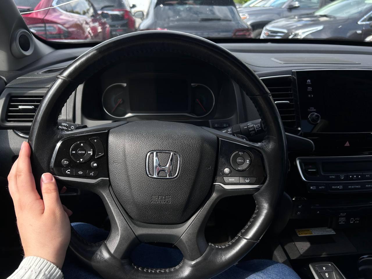 2021 Honda Pilot Touring Photo