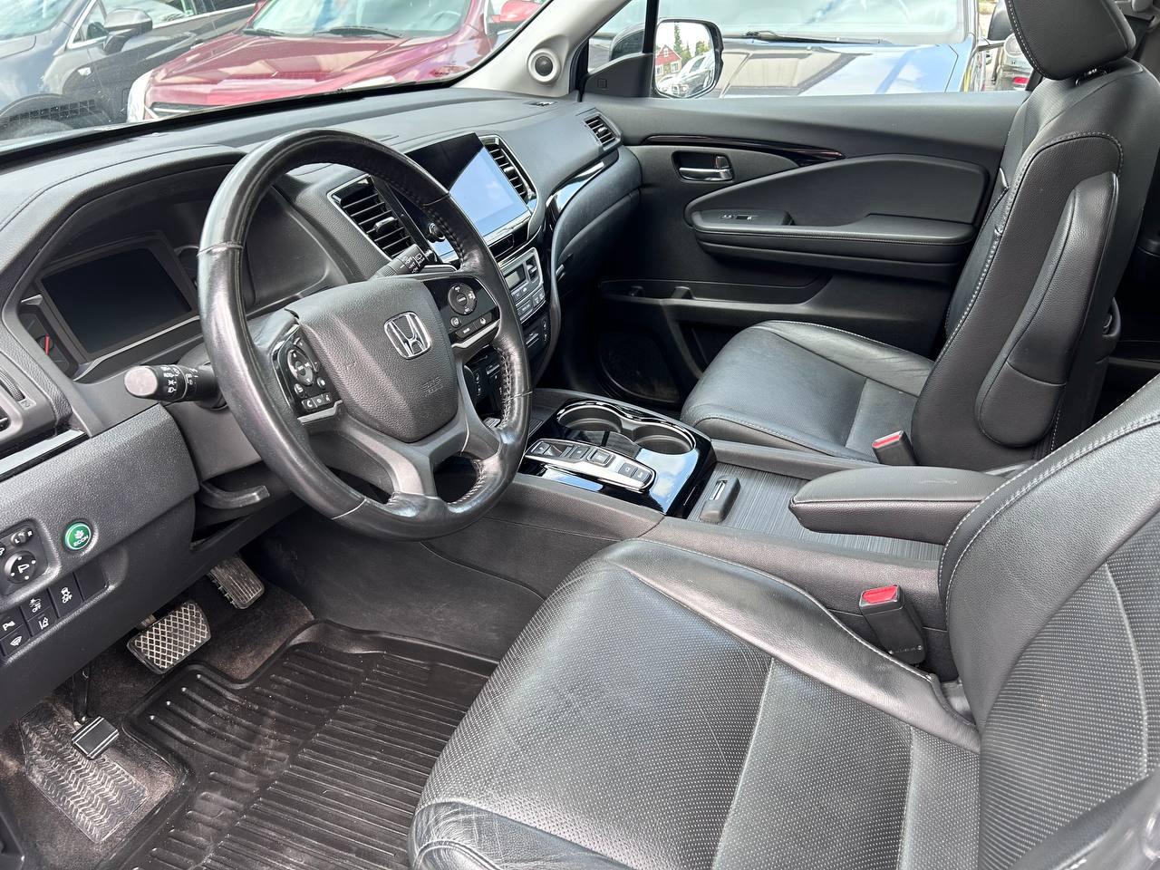 2021 Honda Pilot Touring Photo