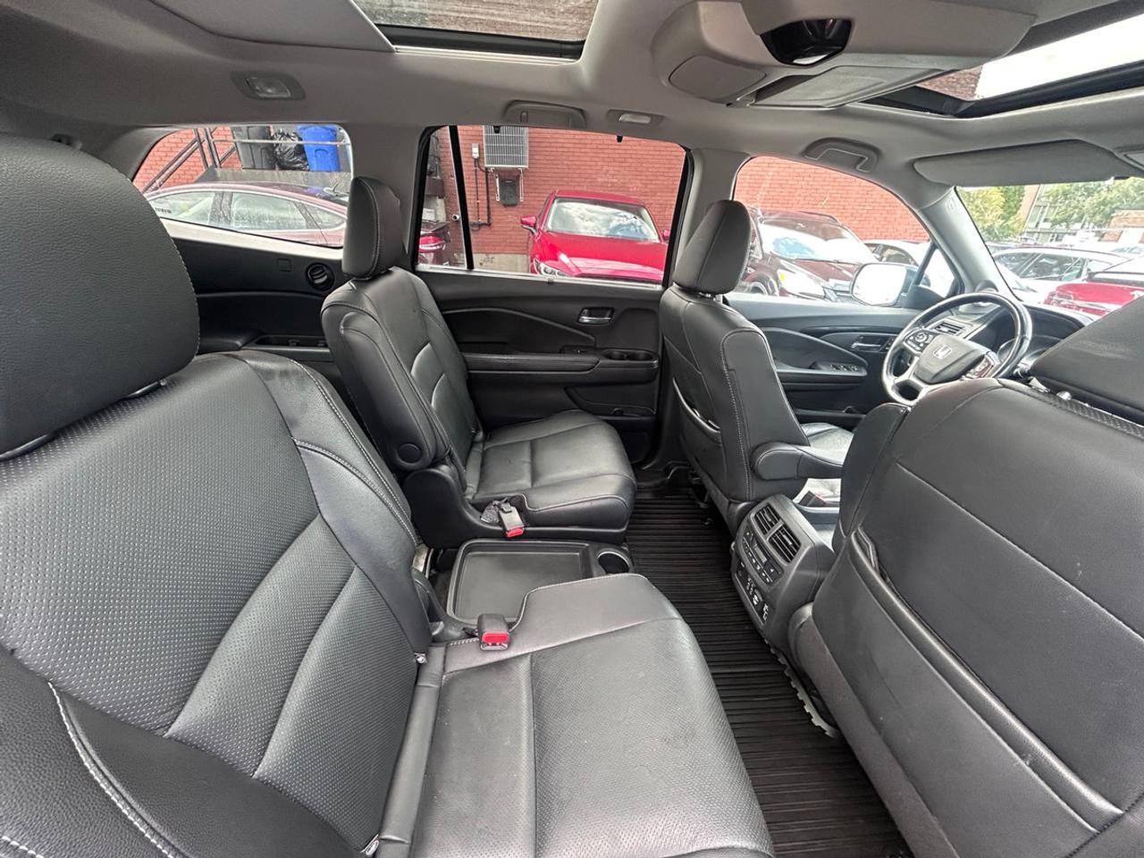 2021 Honda Pilot Touring Photo