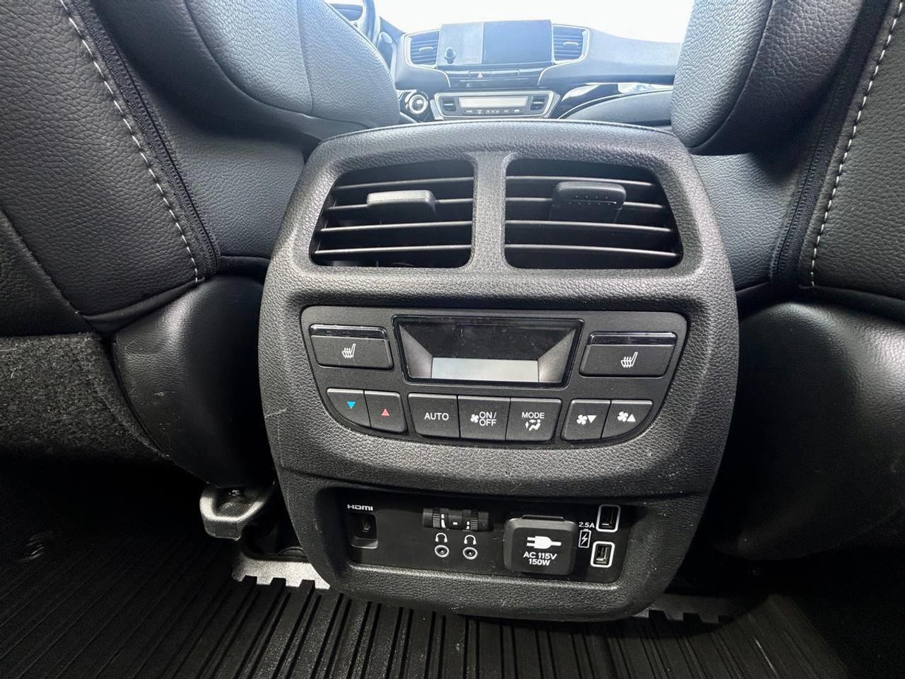 2021 Honda Pilot Touring Photo