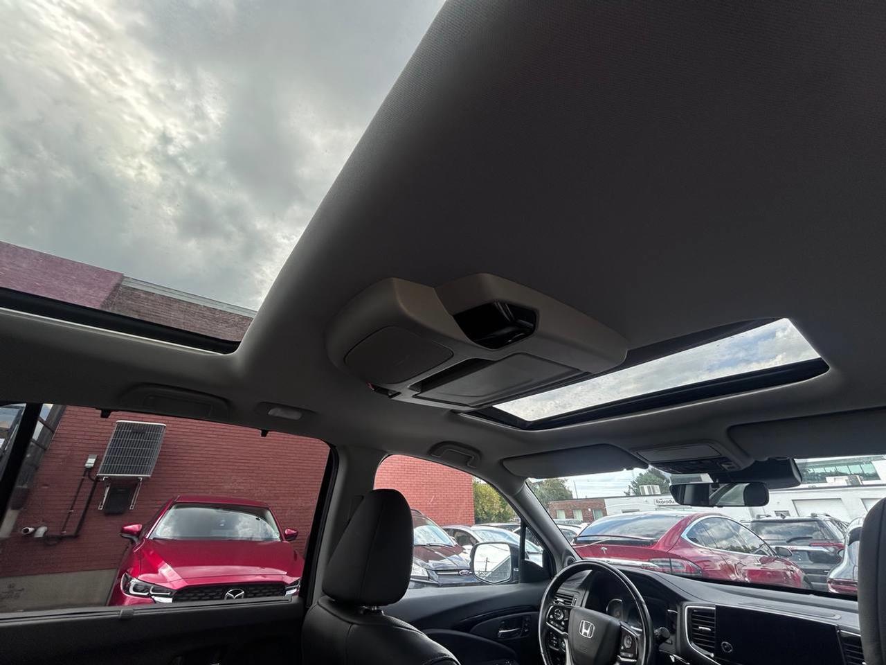 2021 Honda Pilot Touring Photo