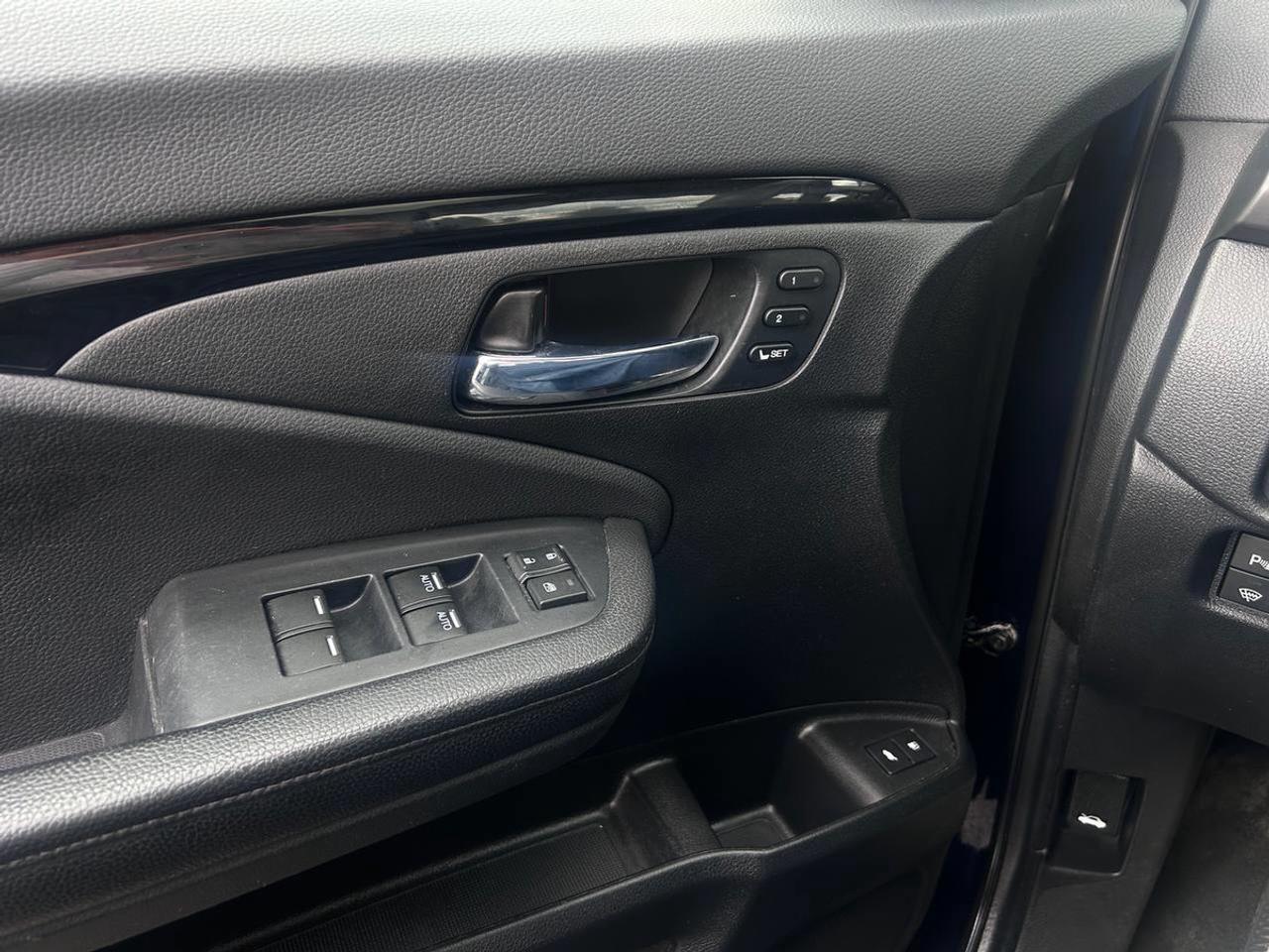 2021 Honda Pilot Touring Photo