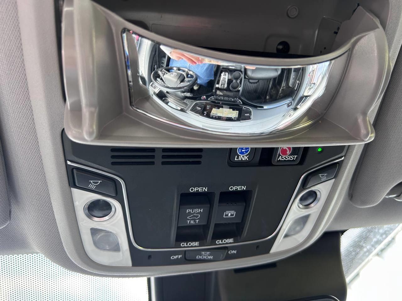 2021 Honda Pilot Touring Photo