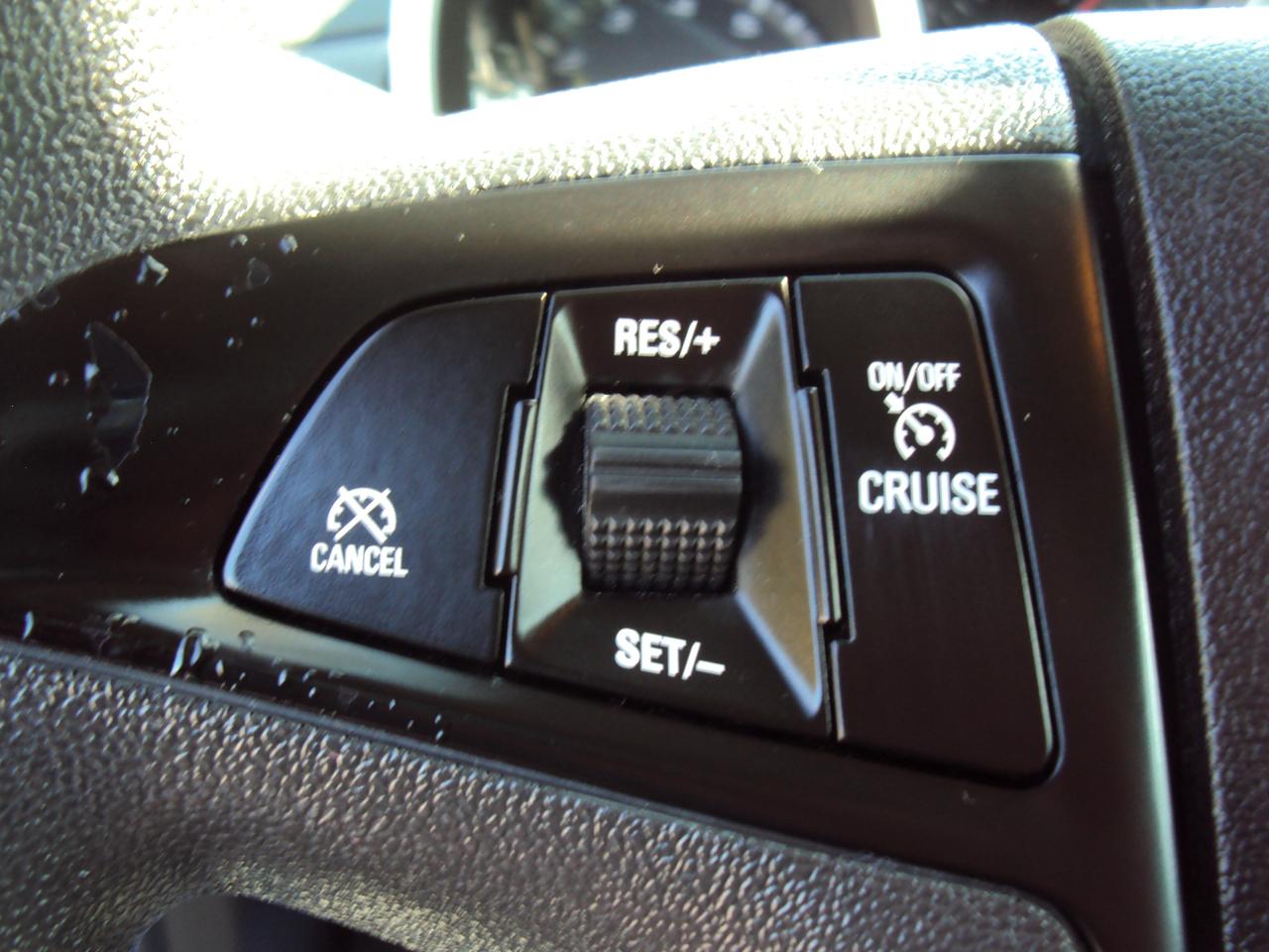 2017 Chevrolet Equinox LS Photo