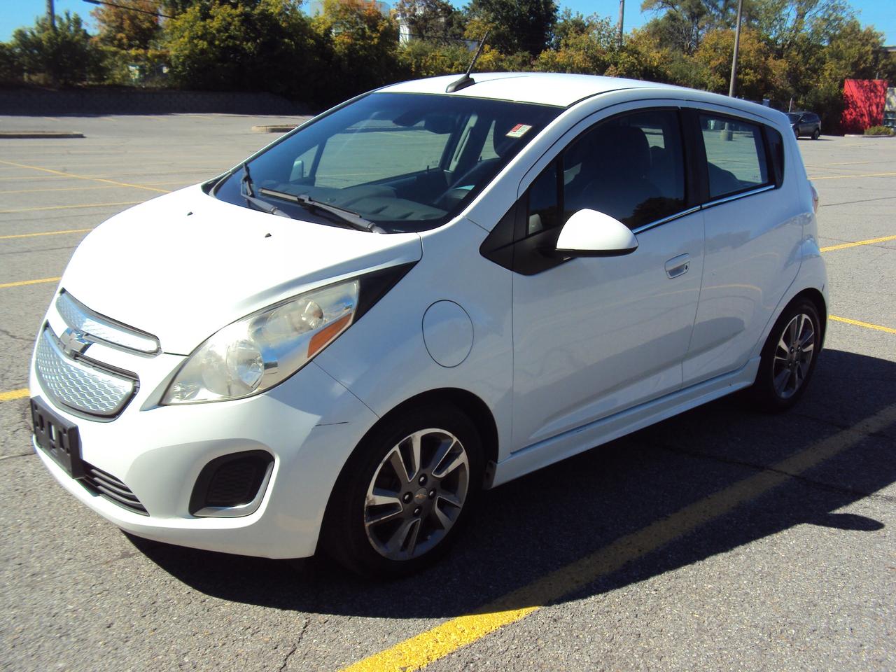 2015 Chevrolet Spark EV 2LT Photo