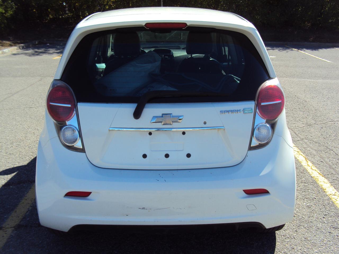 2015 Chevrolet Spark EV 2LT Photo