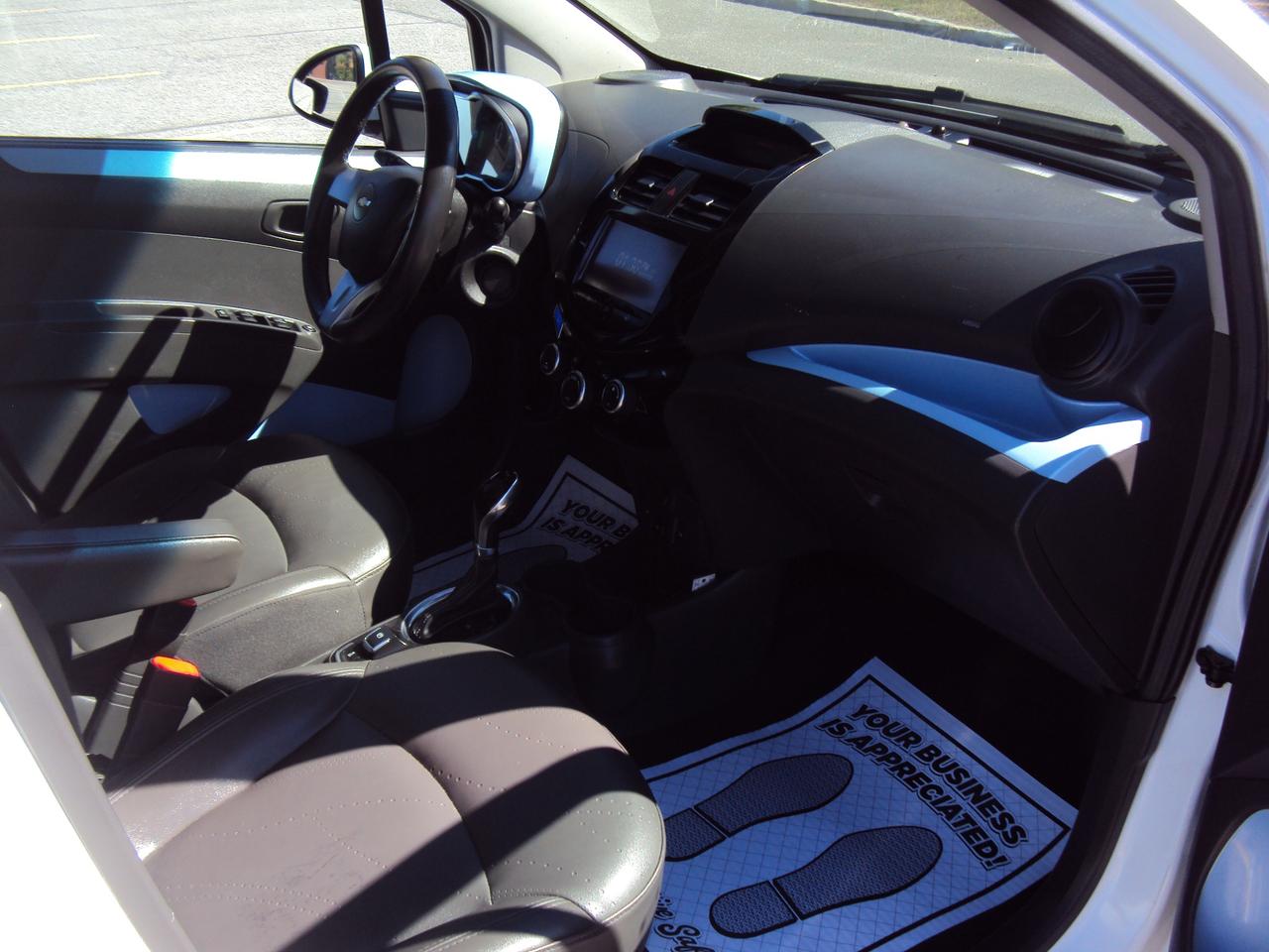 2015 Chevrolet Spark EV 2LT Photo