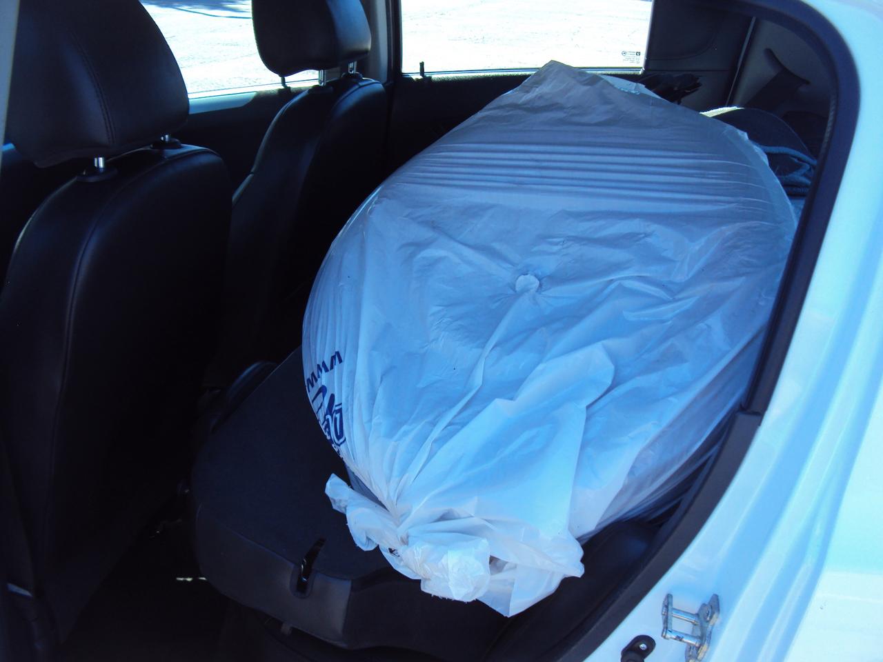 2015 Chevrolet Spark EV 2LT Photo