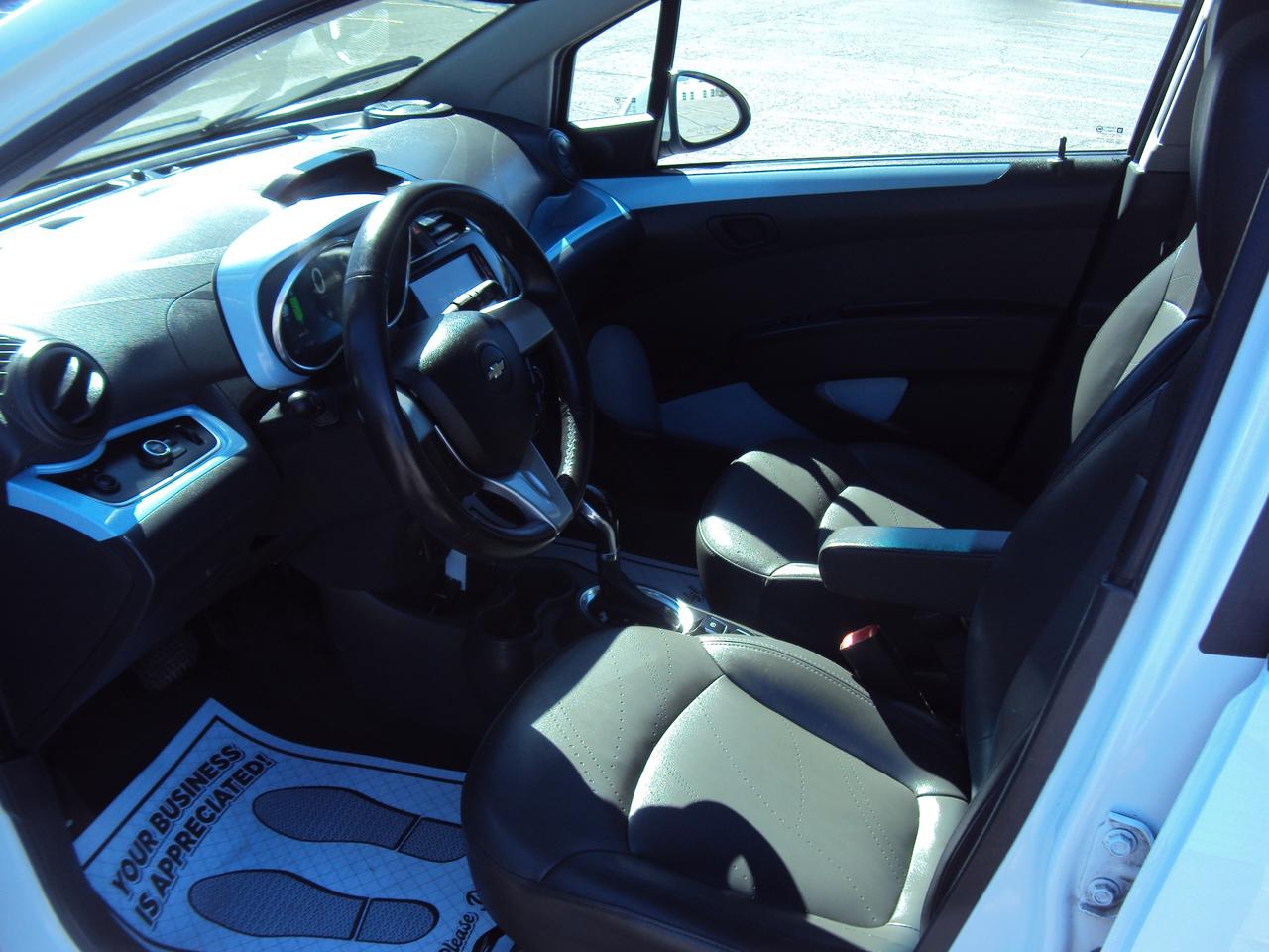 2015 Chevrolet Spark EV 2LT Photo