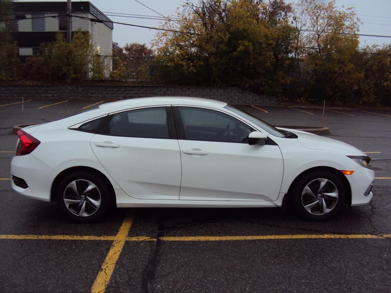 2021 Honda Civic LX Photo