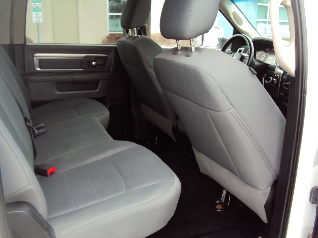 2014 RAM 1500 SLT Photo